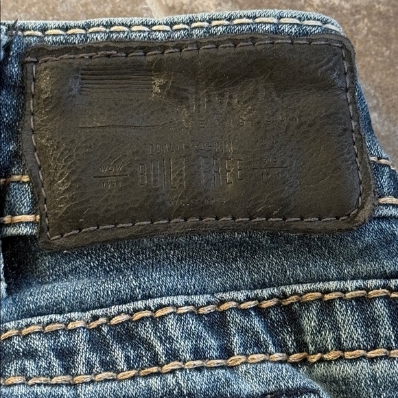 Silver SUKI slim boot cut W30/L31 Classic Blue Denim Jeans - Picture 7 of 11